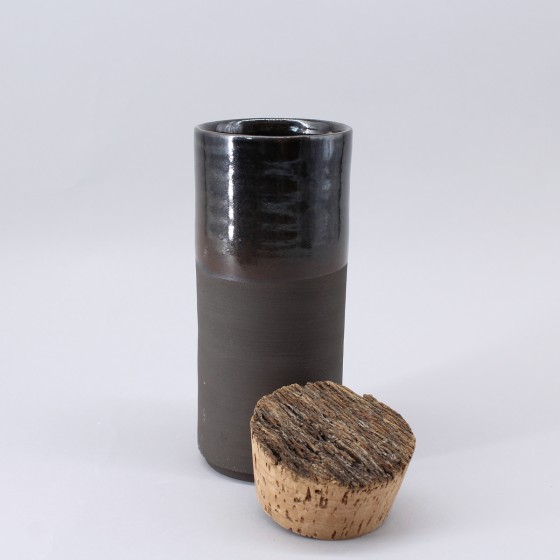 Boite grès noir ou vase Boite grès noir ou vase