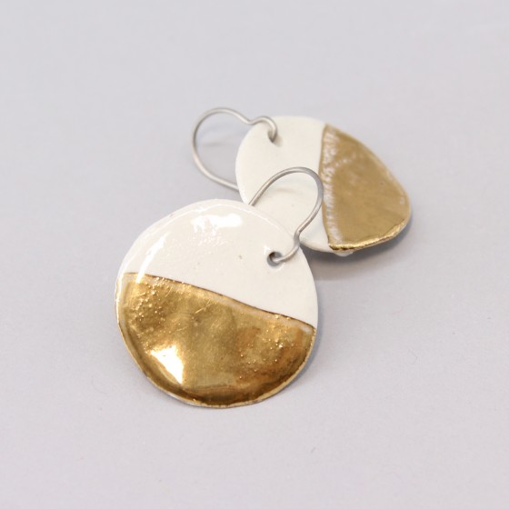 Boucle d'oreille porcelaine... Boucle d'oreille porcelaine...