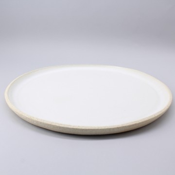 Assiette en grès blanc...