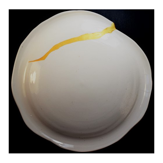Porcelain plate for Kintsugi