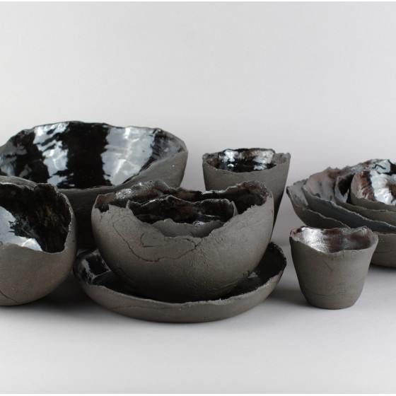 Black salad bowl Black salad bowl